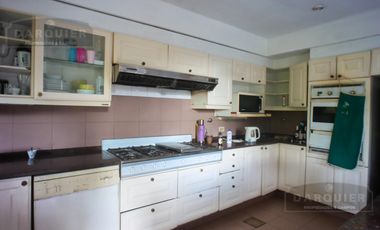 BANFIELD-CHALET 3 PLANTAS-4 DORMITORIOS