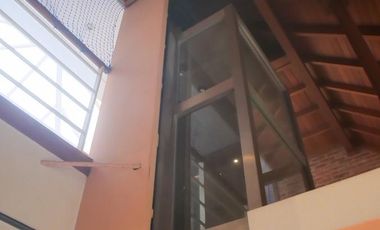 BANFIELD-CHALET 3 PLANTAS-4 DORMITORIOS