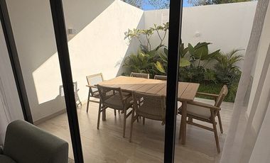 EN VENTA CASA EN TEMOZÓN NORTE