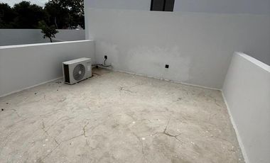 EN VENTA CASA EN PRIVADA SANTA LORETO MERIDA YUCATAN