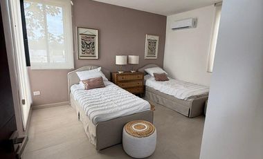 EN VENTA CASA EN PRIVADA SANTA LORETO MERIDA YUCATAN