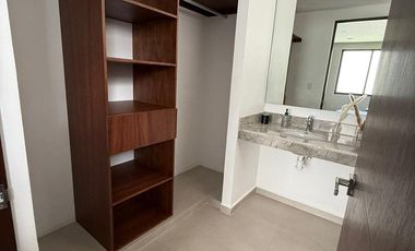 EN VENTA CASA EN PRIVADA SANTA LORETO MERIDA YUCATAN