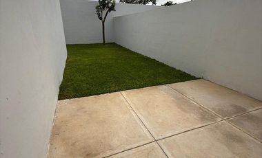 EN VENTA CASA EN PRIVADA SANTA LORETO MERIDA YUCATAN
