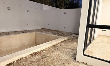 CASA EN VENTA EN CHOLUL, 4 HABITACIONES