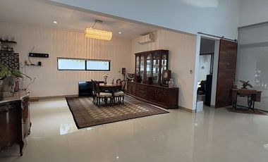 EN VENTA CASA DE 1 PLANTA EN LA REJOYADA CON PANELES SOLARES, KOMCHEN YUCATÁN