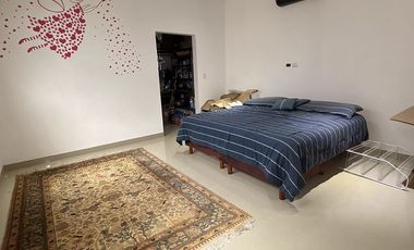 EN VENTA CASA DE 1 PLANTA EN LA REJOYADA CON PANELES SOLARES, KOMCHEN YUCATÁN