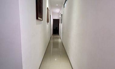 EN VENTA CASA DE 1 PLANTA EN LA REJOYADA CON PANELES SOLARES, KOMCHEN YUCATÁN