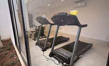 EN VENTA, CASA EN CHOLUL