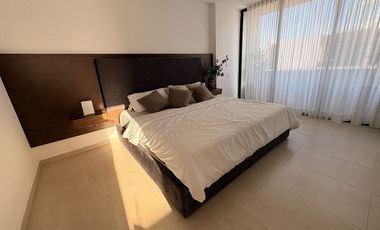 EN VENTA, CASA EN CHOLUL