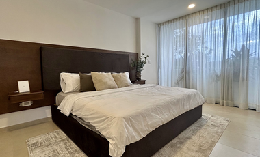 EN VENTA, CASA EN CHOLUL