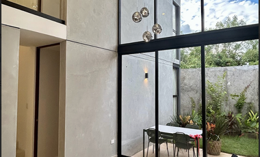 EN VENTA, CASA EN CHOLUL