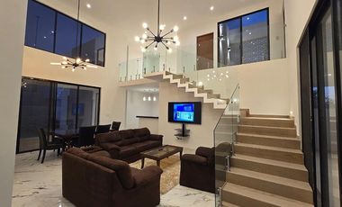 CASA EN VENTA EN CONKAL
