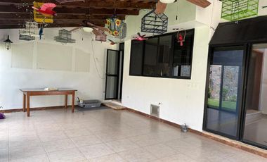 EN VENTA CASA EN CHUBURNÁ, CON CASA DE HUESPEDES MÉRIDA, YUCATÁN