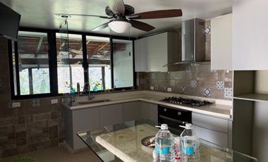 EN VENTA CASA EN CHUBURNÁ, CON CASA DE HUESPEDES MÉRIDA, YUCATÁN