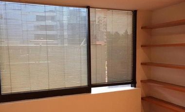 Torre de oficinas y consultorios en Jardines de la Montaña