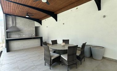 Residencia amueblada en renta en La Joya, Carretera Nacional.