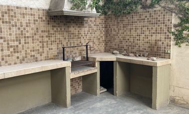 CASA EN RENTA COLINAS DE SAN JERONIMO