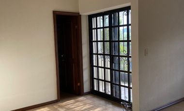 CASA EN RENTA COLINAS DE SAN JERONIMO
