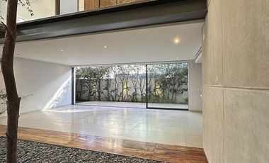 Casa en Renta en Puerta Las Lomas – Exclusividad, Lujo y Confort.