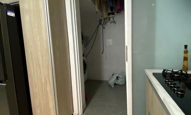 CASA VERSALLES CAMPESTRE EN VENTA (REMODELADA) 3 HABITACIONES 2 NIIVELES AREA  168m2  FLORIDABLANCA (NP)