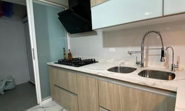 CASA VERSALLES CAMPESTRE EN VENTA (REMODELADA) 3 HABITACIONES 2 NIIVELES AREA  168m2  FLORIDABLANCA (NP)