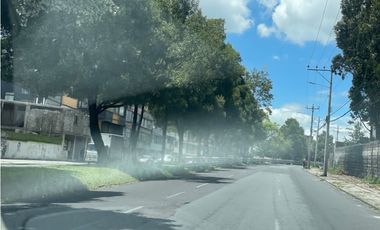 OFICINAS- SHOWROOM-GALPONES-BODEGAS SECTOR ELOY ALFARO