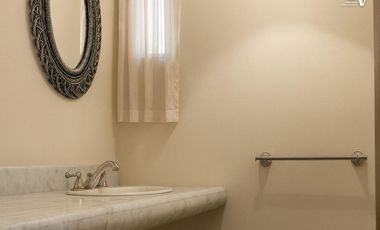 Bosques de la Herradura en calle cerrada con vigilancia linda casa en venta