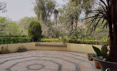 Bosques de la Herradura en calle cerrada con vigilancia linda casa en venta