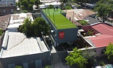BARRIO ITALIA: Galeria, Cafe, Bar, RoofTop. UNICO