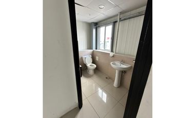 Galera Comercial en alquiler en Via Tocumen, 480M2 , $3845