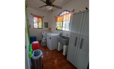 Se Vende Casa Céntrica Penonomé.