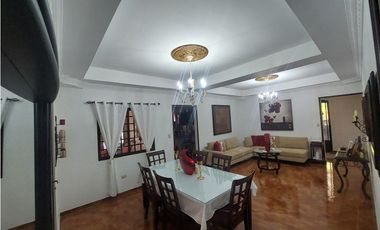 Se Vende Casa Céntrica Penonomé.