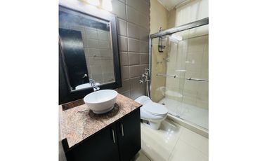 ALQUILO APARTAMENTO AMOBLADO EN OBARRIO, 3 RECAMARAS, 180M2.