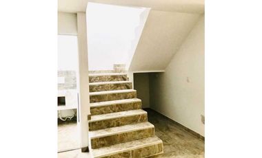 CASA EN VENTA AL NORTE DE ARMENIA