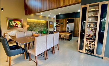 Casa en Arriendo en Rionegro Ojo de Agua