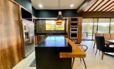 Casa en Arriendo en Rionegro Ojo de Agua