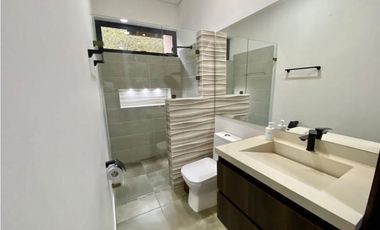 Casa en Arriendo en Rionegro Ojo de Agua