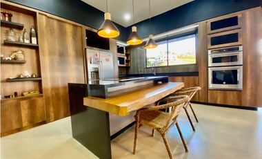 Casa en Arriendo en Rionegro Ojo de Agua