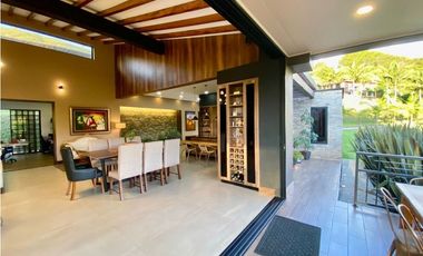 Casa en Arriendo en Rionegro Ojo de Agua
