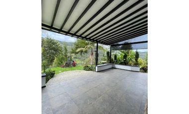 Finca en El Retiro 12.000 m² con casa, agua y bosque natural