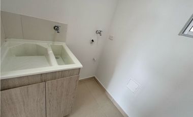 Alquilo Apartamento en Napoli