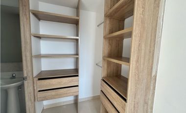 Alquilo Apartamento en Napoli