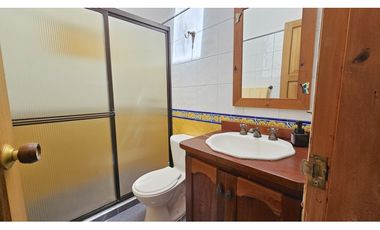 Venta de Finca en El Retiro, lote plano con casa y precio imperdible.