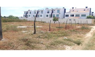 lote aeromar 1000 metros