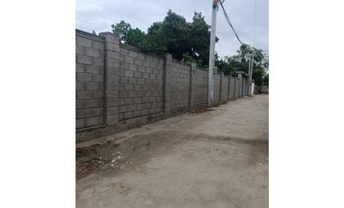 lote aeromar 1950 metros