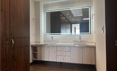 CASA EN VENTA EN COTA, VEREDA PARCELAS