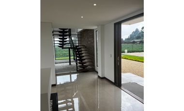 CASA EN VENTA EN COTA, VEREDA PARCELAS