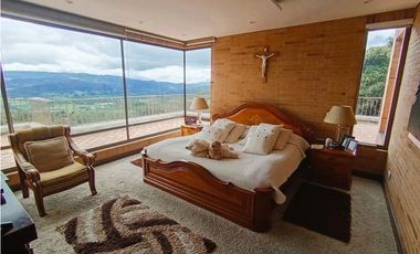 CASA EN VENTA YERBABONITA BOSQUE NATIVO, SOPO