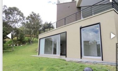 CASA EN VENTA BOSQUES DE ENCENILLO, LA CALERA