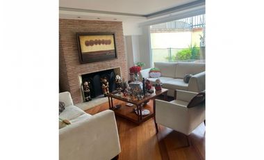 CASA EN VENTA PASEO DE LOS BUGANVILES (para remodelar) CHIA